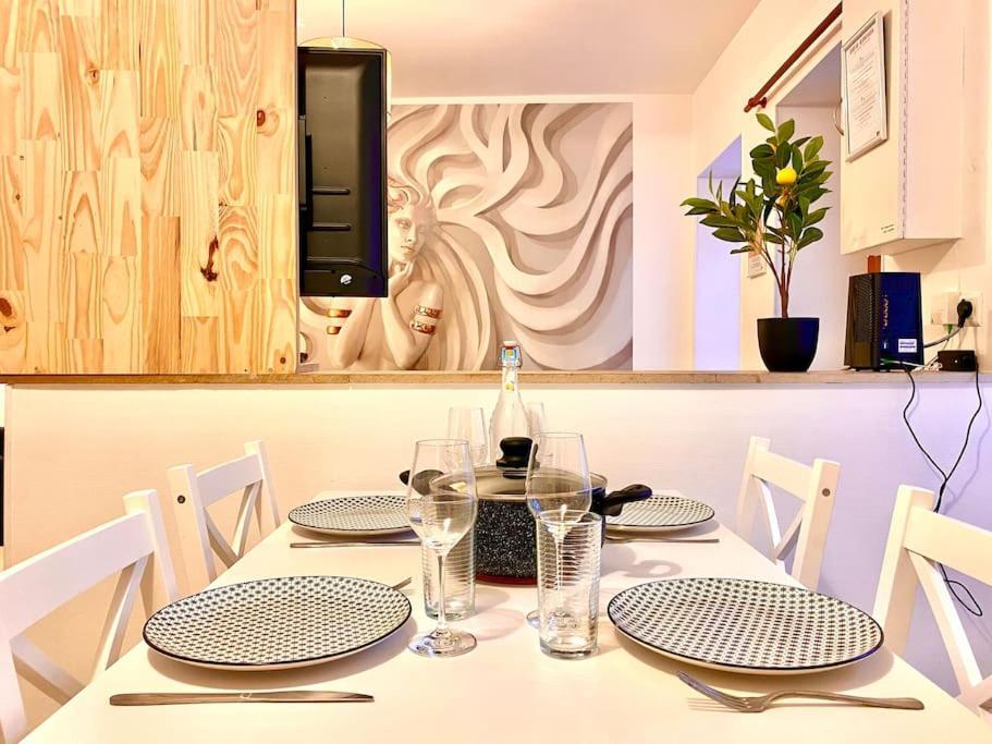 Maison 2 Chambres, Village Calme - Village Vaux 3 Minutes Auxerre